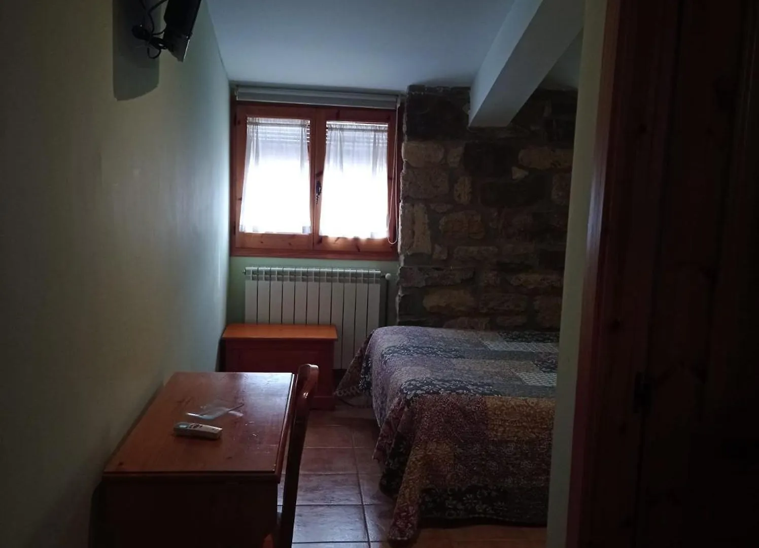 Hostal Casa Ramona Conques 0*,  España