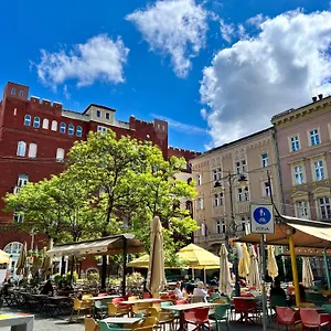 cedar-inn-palace-quarter.inbudapesthotels.com/
